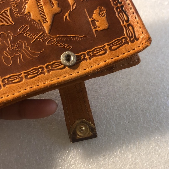 Australian Genuine leather wallet -Brown color - Picture 12 of 16